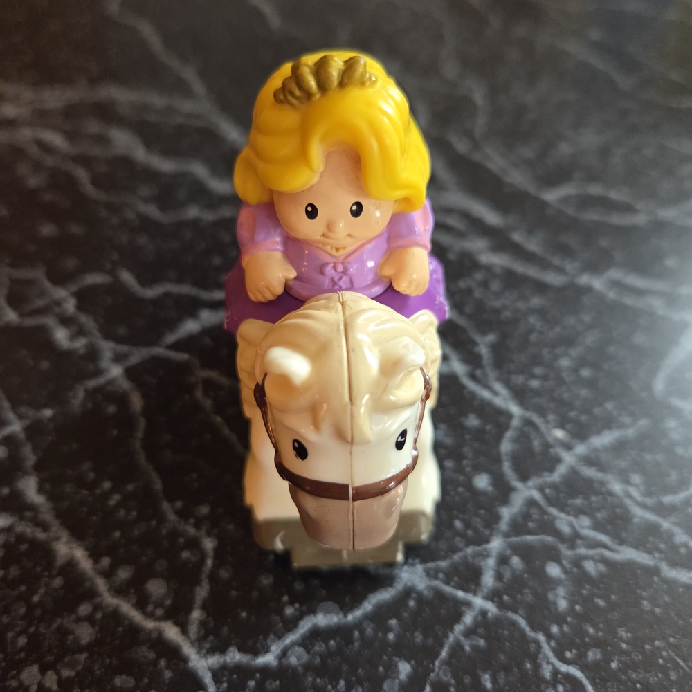 Rapunzel Klip Klup Little People